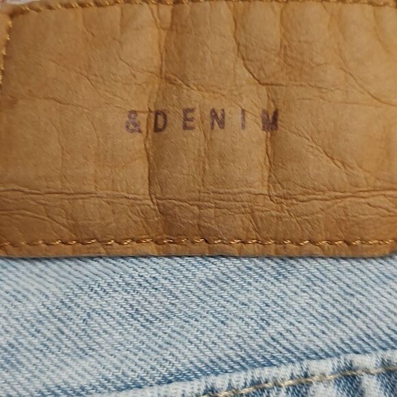 Denim & Denim light washed boyfriend low waist distress jeans Sz 2 - Picture 8 of 9